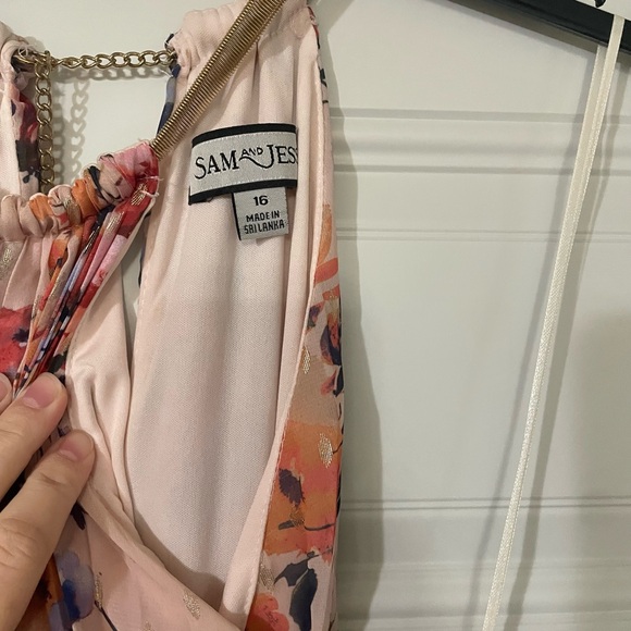 Sam and Jess Floral Pleated Maxi Dress Gown Size 16 Wedding Guest Formal Spring - Picture 4 of 9